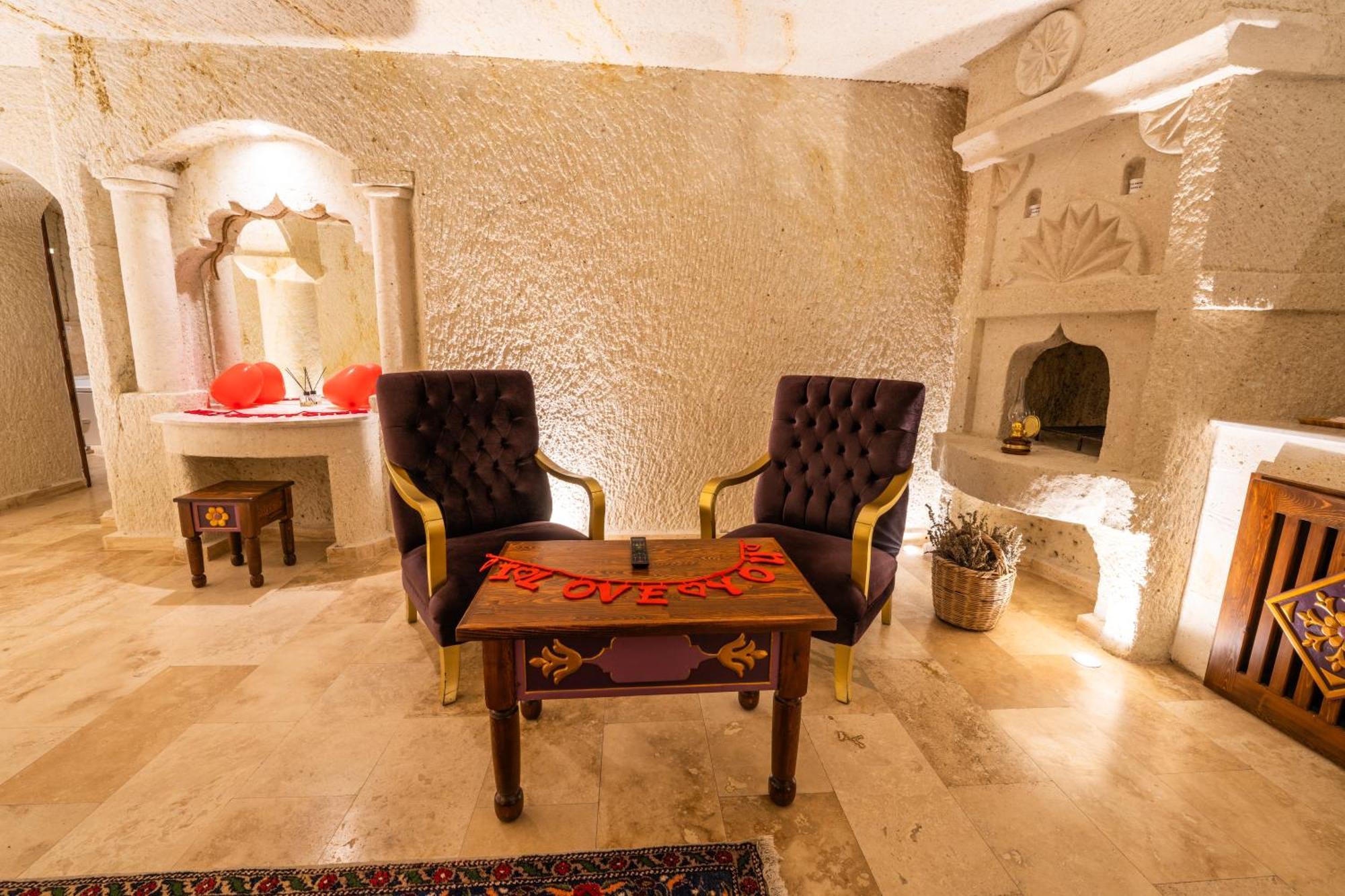 Cappadocia Sweet Cave Aparthotel เนฟซิเฮียร์ ภายนอก รูปภาพ
